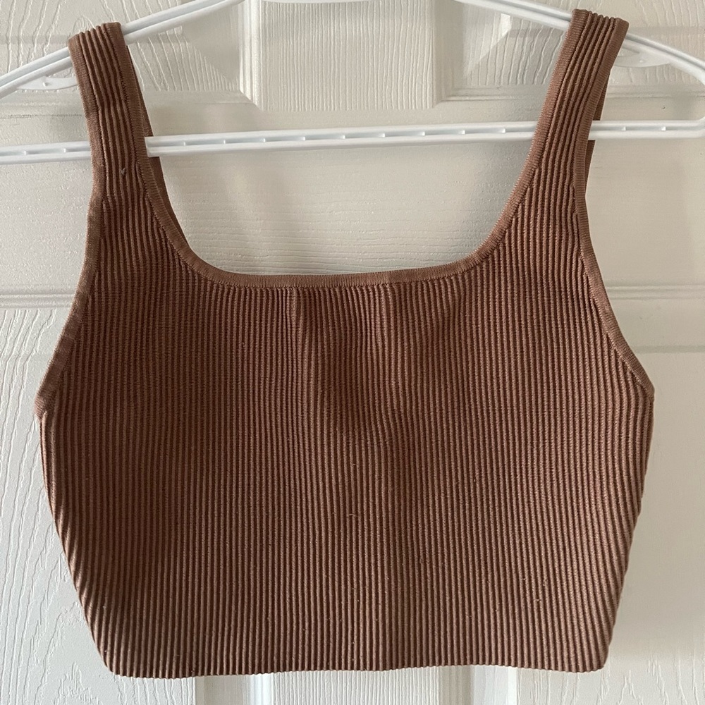 Babaton Sculpt Knit Squareneck Cropped Tank